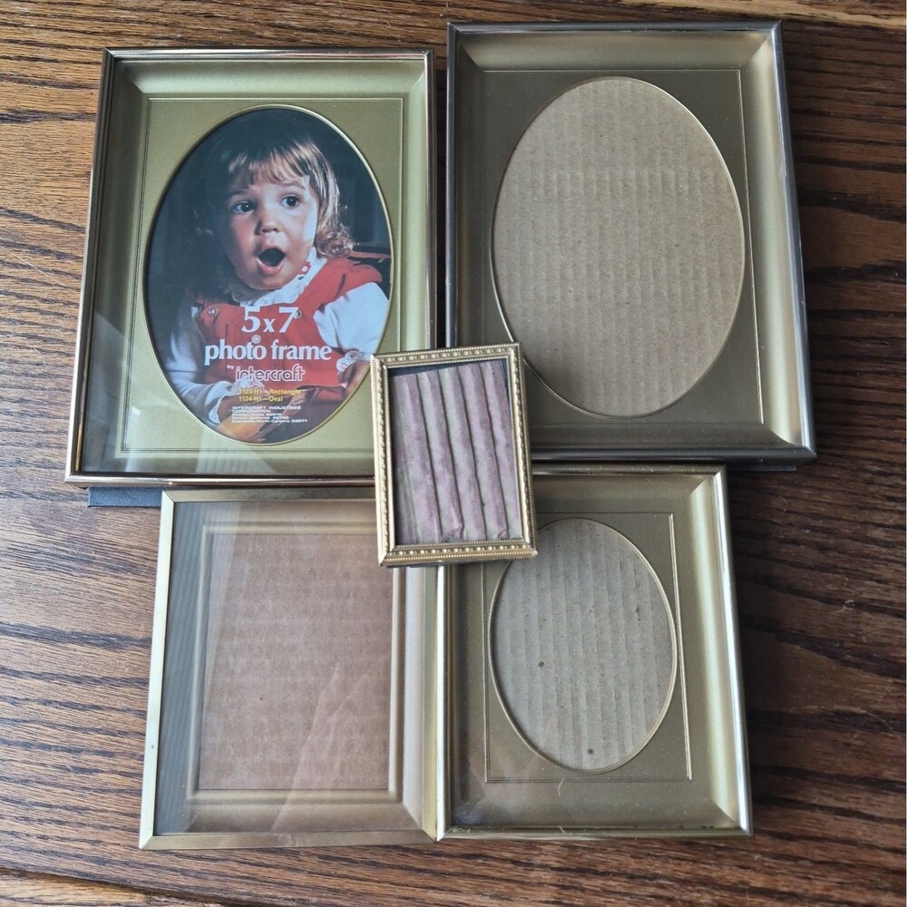VTG Lot Of 5 Vintage Brass & Gold Toned Photo Frames Variety Of Sizes MCM Ornate
